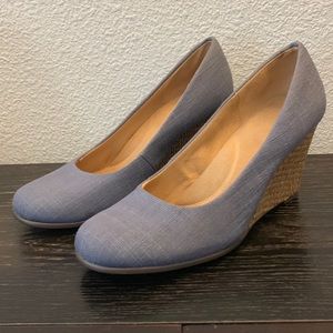 Aerosole Wedge Heel Blue and Natural - Sz 9M